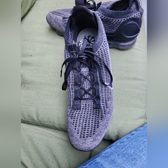 Nike Air Vapormax 2021 Flyknit Oreo (FINAL PRICE DROP) - Picture 7 of 14